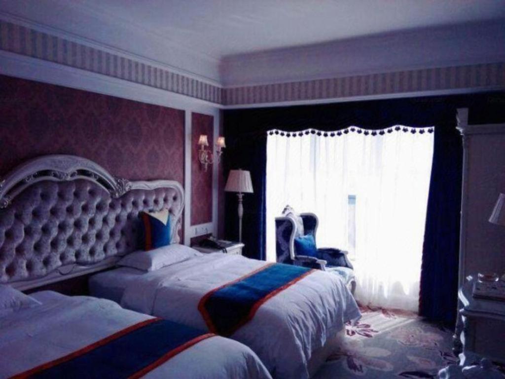 Chengdu French Theme Gold Palace Exterior foto