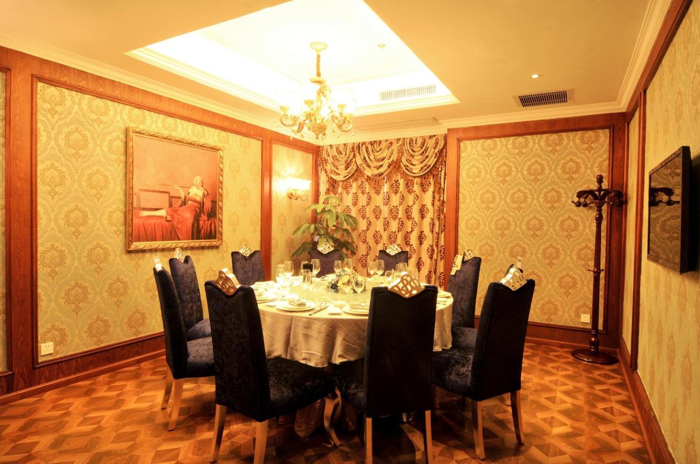 Chengdu French Theme Gold Palace Exterior foto